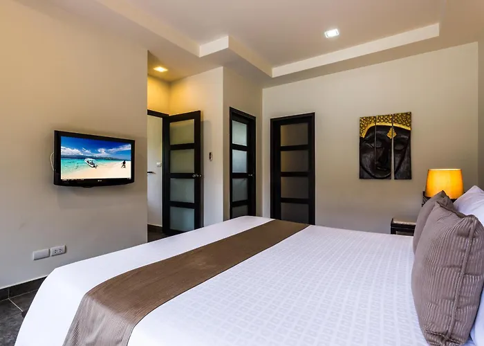 Phuket Pool Residence - Adults Only